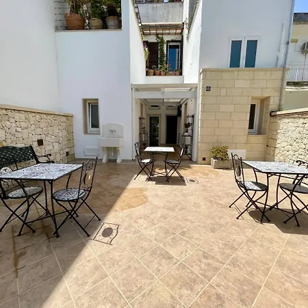 Dimora Carafa Apartment Lecce Exterior foto